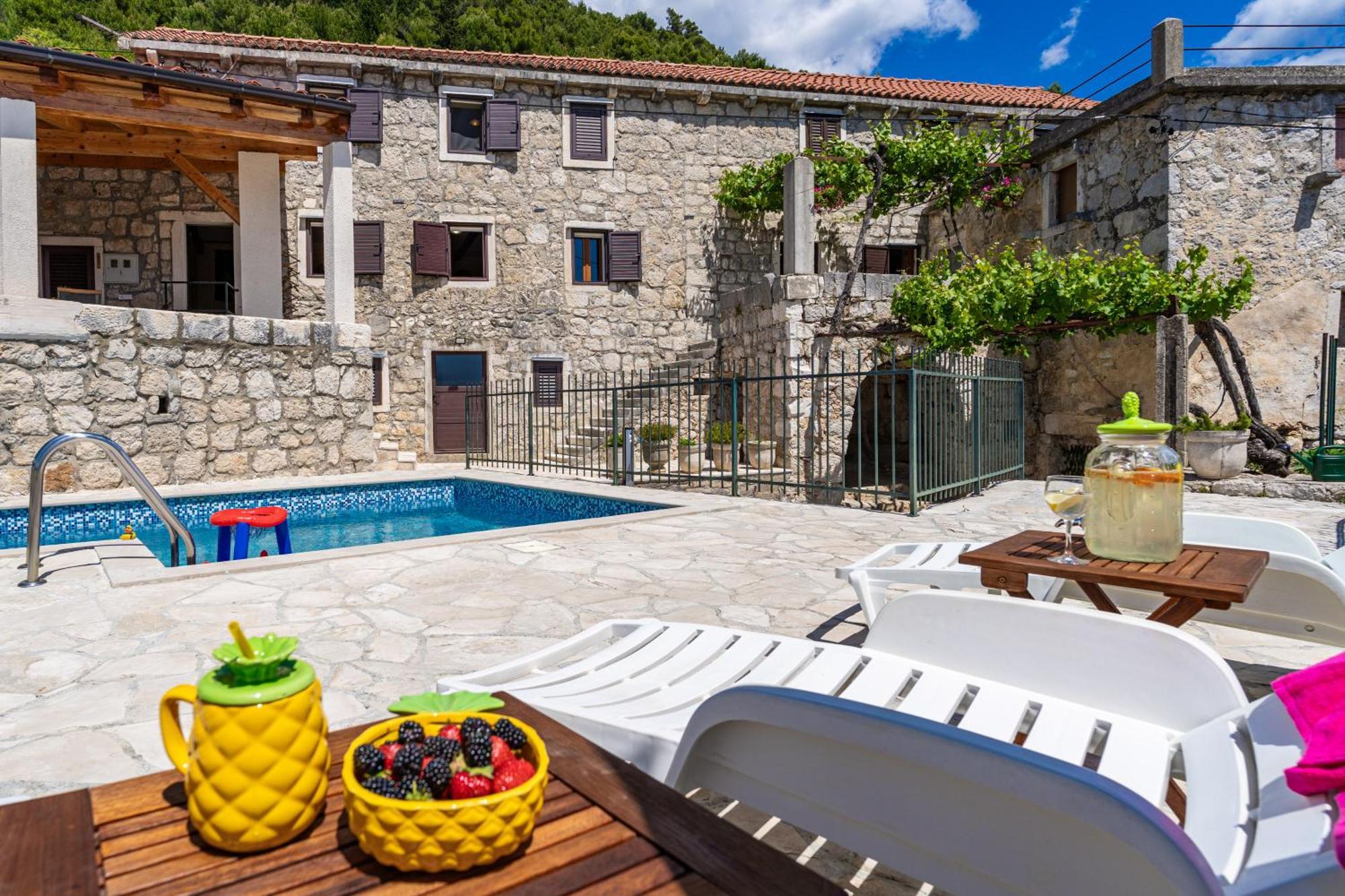Hébergement de vacances Private Pool - Meditteranean Peace *